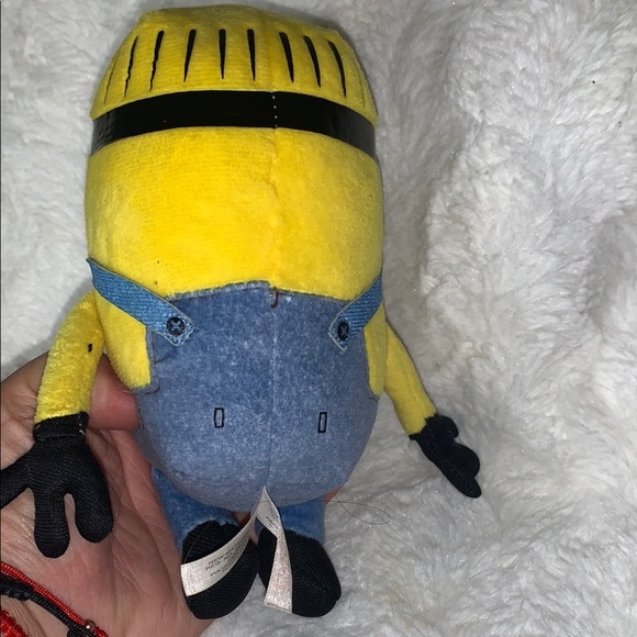 Minion Plush Toy Set in Yellow and Blue - Picture 4 of 8